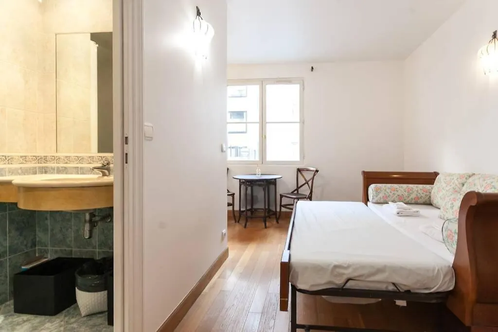Nice Studio In The Center Of Capucines شقة باريس